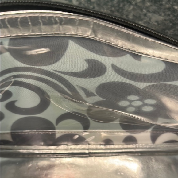 Vera Bradley Night & Day 2010Spring Pattern Zipped Travel Mesh Outer w/Liner GUC - Picture 13 of 16